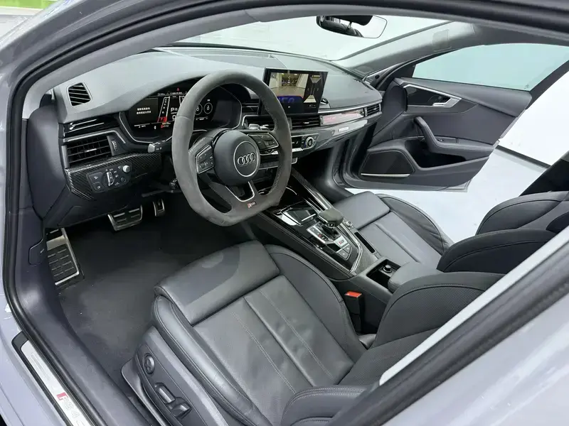 2022 Audi RS 4 с пробегом 50 000 км