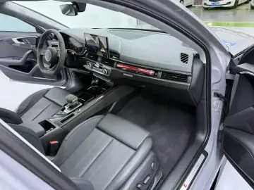 2022 Audi RS 4 с пробегом 50 000 км