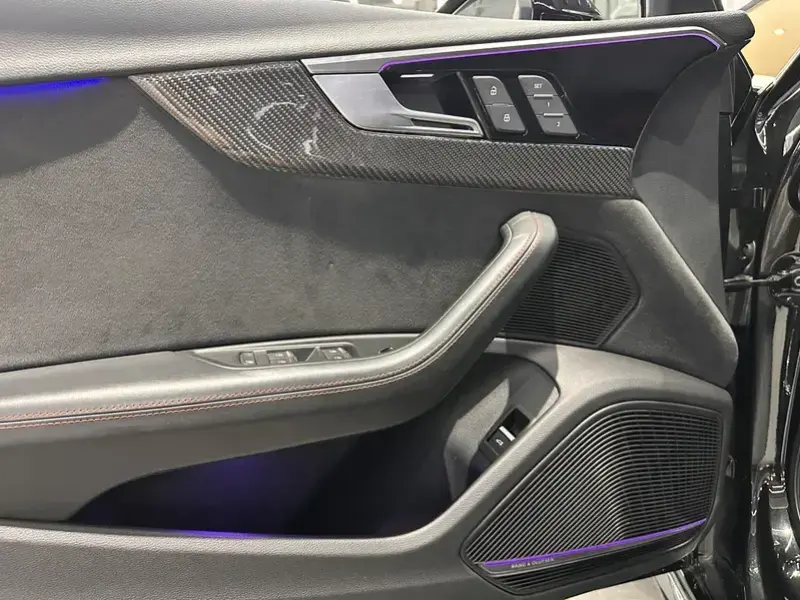 2021 Audi RS 4 с пробегом 73 000 км