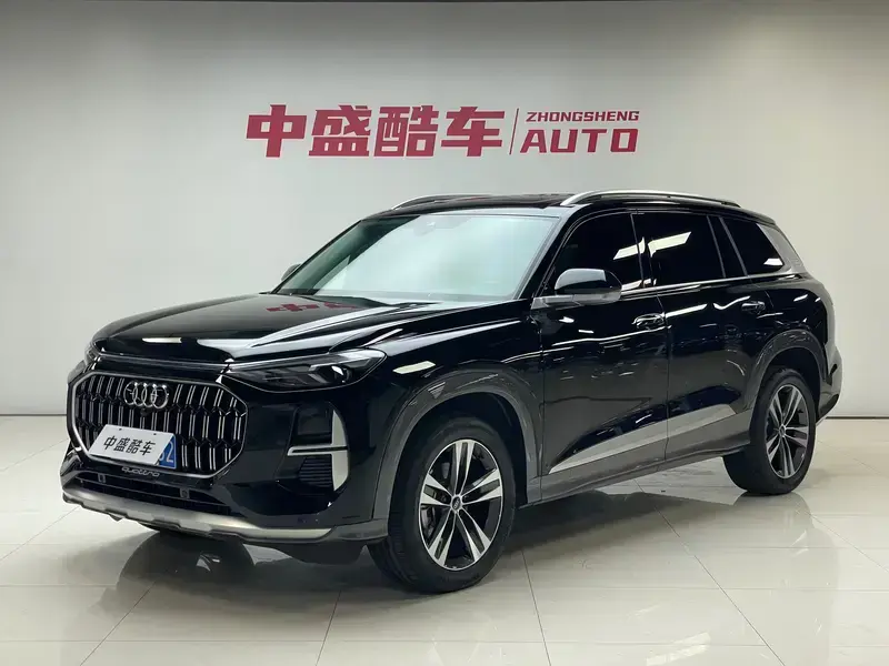 2024 Audi Q6 с пробегом 7 700 км