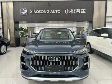 2023 Audi Q6 с пробегом 7 400 км