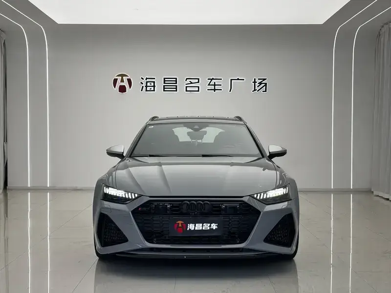 2021 Audi RS 6 с пробегом 99 000 км