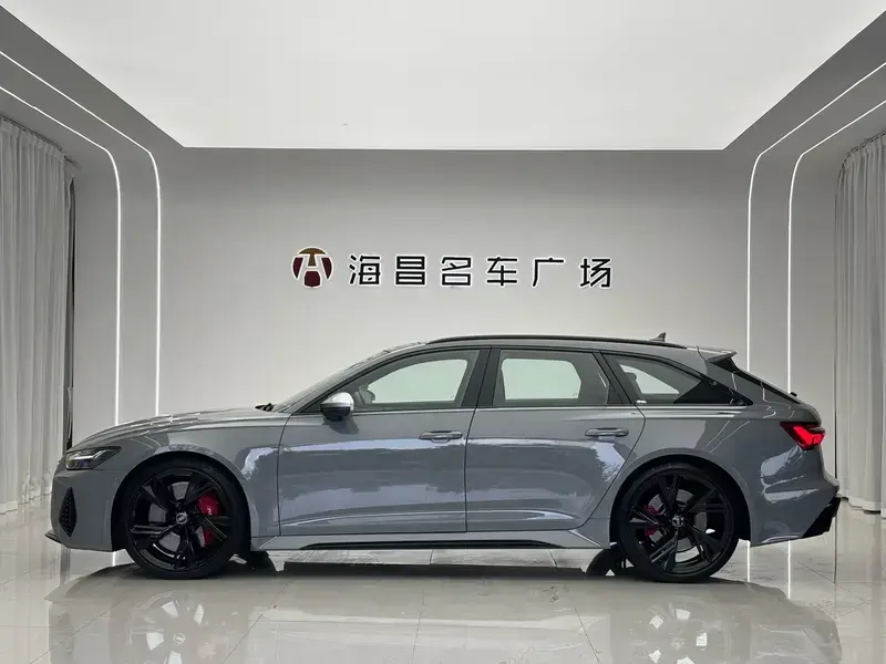 2021 Audi RS 6 с пробегом 99 000 км