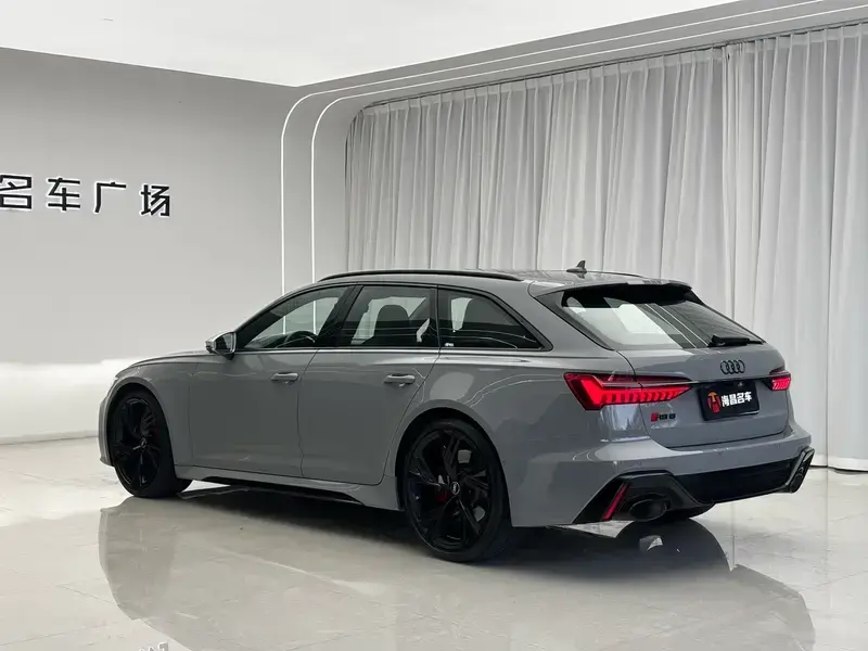 2021 Audi RS 6 с пробегом 99 000 км