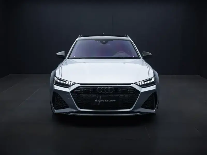 2022 Audi RS 6 с пробегом 33 000 км