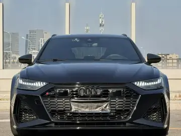 2021 Audi RS 6 с пробегом 45 000 км