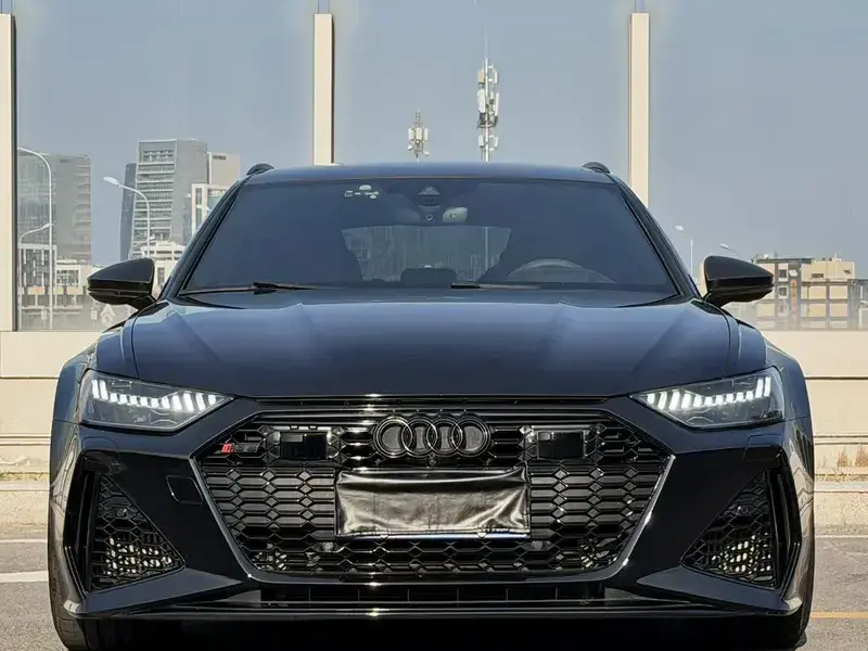 2021 Audi RS 6 с пробегом 45 000 км