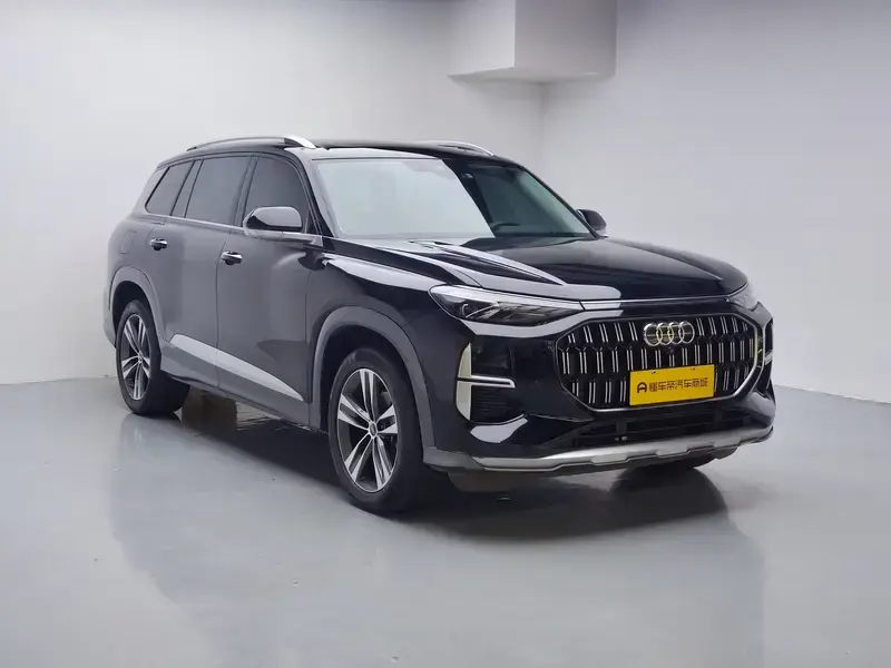 2023 Audi Q6 с пробегом 52 400 км
