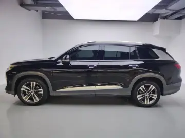 2023 Audi Q6 с пробегом 52 400 км