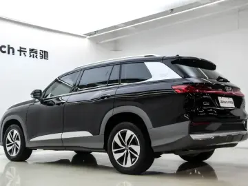 2024 Audi Q6 с пробегом 94 500 км