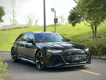 2022 Audi RS 6 с пробегом 48 000 км