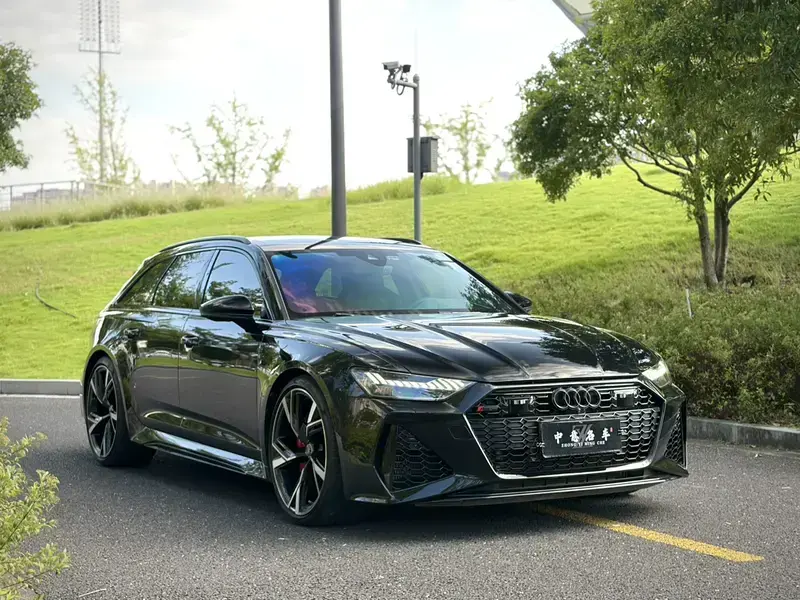 2022 Audi RS 6 с пробегом 48 000 км