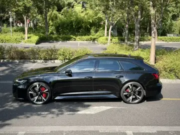 2022 Audi RS 6 с пробегом 48 000 км