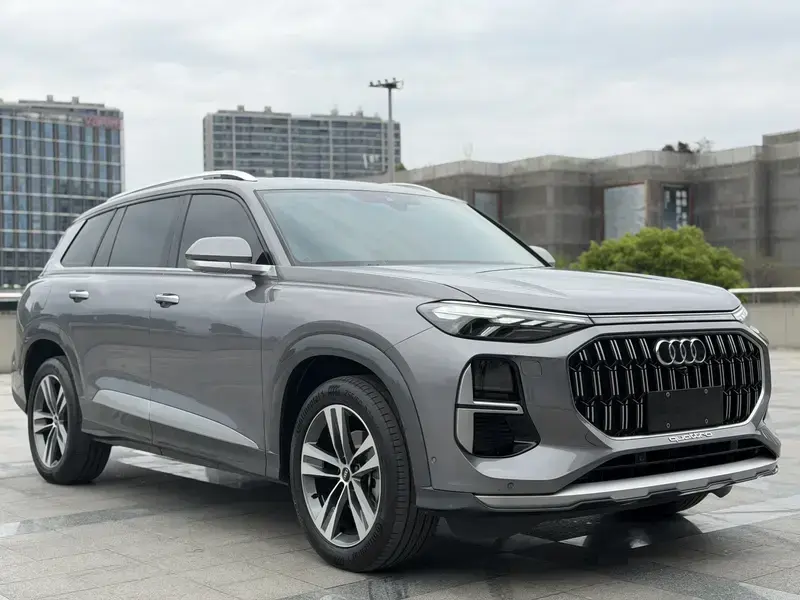 2023 Audi Q6 с пробегом 76 000 км
