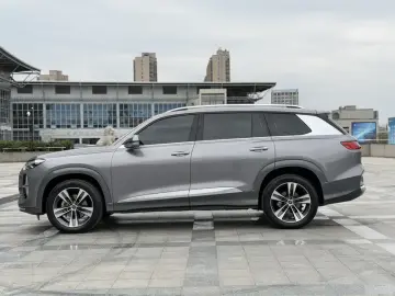 2023 Audi Q6 с пробегом 76 000 км