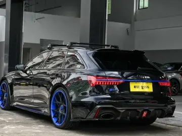2021 Audi RS 6 с пробегом 24 000 км