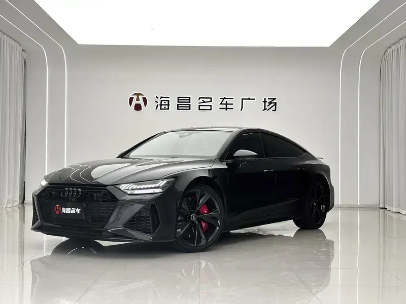 2024 Audi RS 7 с пробегом 49 000 км