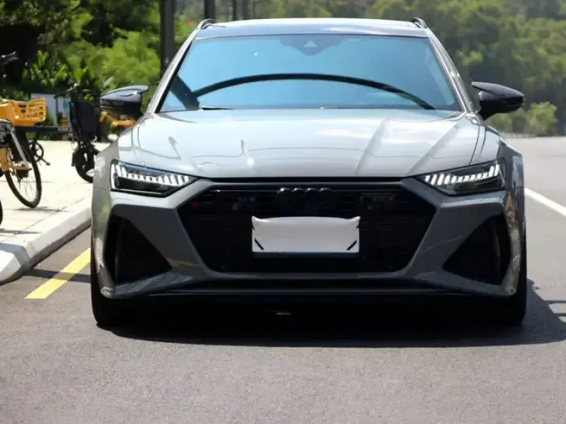2022 Audi RS 6 с пробегом 23 000 км