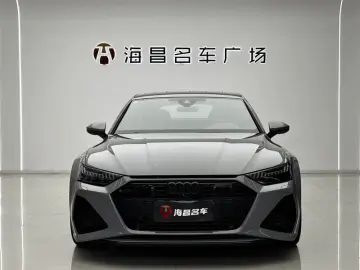 2024 Audi RS 7 с пробегом 18 000 км
