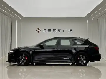 2022 Audi RS 6 с пробегом 7 000 км