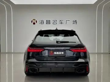 2022 Audi RS 6 с пробегом 7 000 км