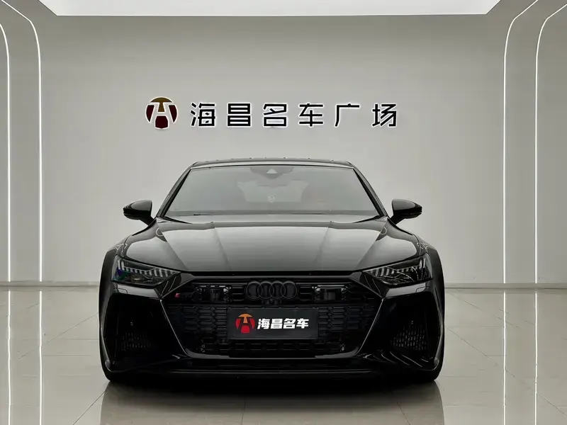 2021 Audi RS 7 с пробегом 56 000 км