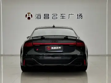 2021 Audi RS 7 с пробегом 56 000 км