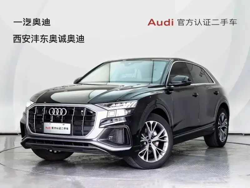 2023 Audi Q8 с пробегом 28 000 км