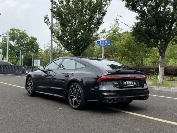 2021 Audi S7 с пробегом 79 800 км