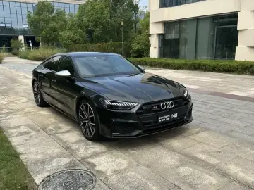 2021 Audi S7 с пробегом 79 000 км