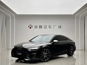 2021 Audi S7 с пробегом 45 000 км
