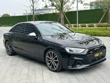2022 Audi S4 с пробегом 48 000 км