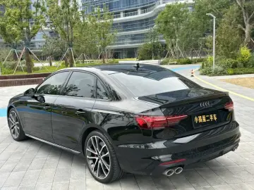 2022 Audi S4 с пробегом 48 000 км
