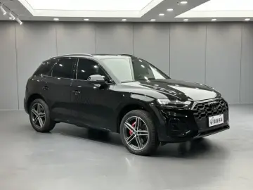 2024 Audi SQ5 с пробегом 14 000 км