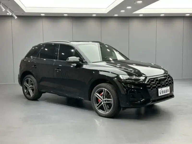 2024 Audi SQ5 с пробегом 14 000 км
