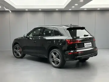 2024 Audi SQ5 с пробегом 14 000 км