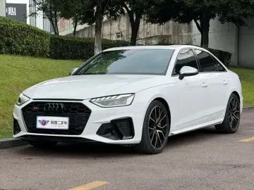 2022 Audi S4 с пробегом 57 000 км