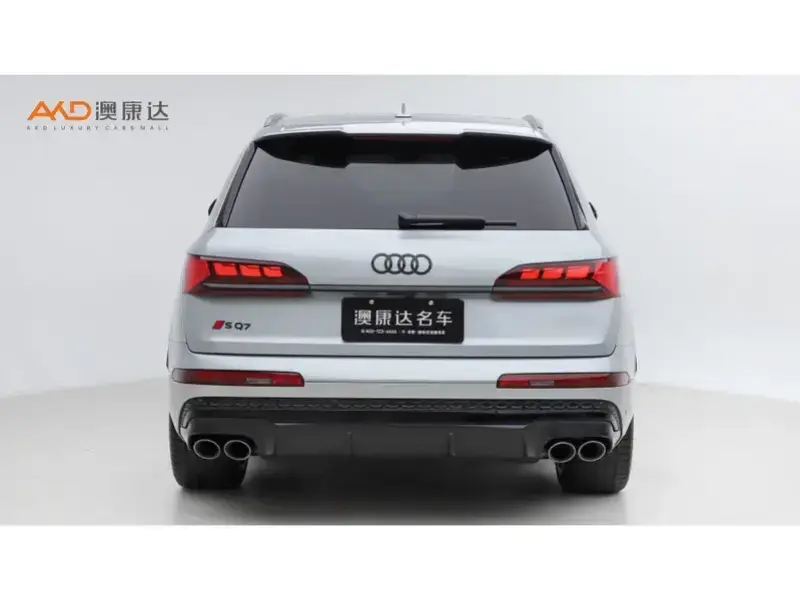 2024 Audi SQ7 с пробегом 12 800 км