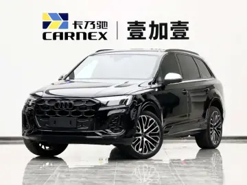 2024 Audi SQ7 с пробегом 12 800 км