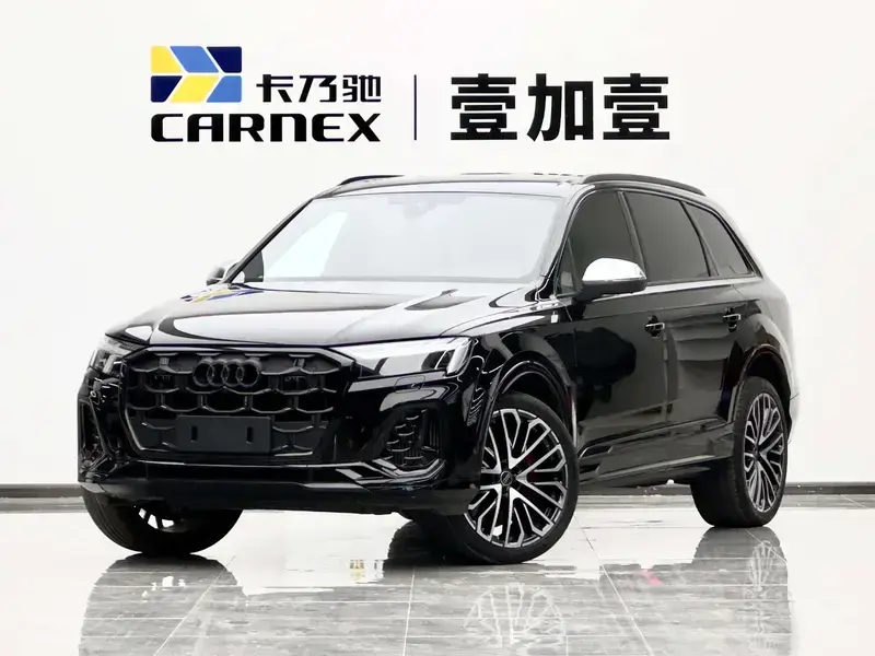 2024 Audi SQ7 с пробегом 12 800 км