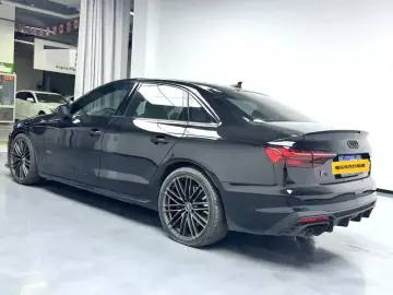 2022 Audi S4 с пробегом 53 000 км