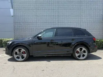 2024 Audi SQ7 с пробегом 5 900 км