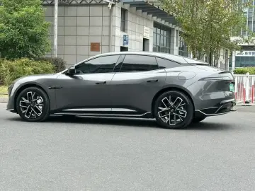 2025 Avatr 06 с пробегом 15 000 км