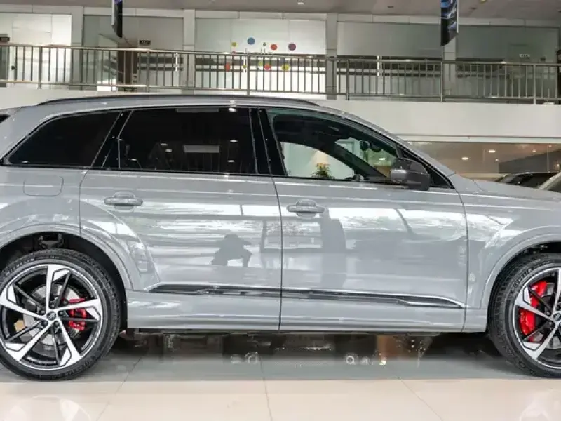 2024 Audi SQ7 с пробегом 51 000 км