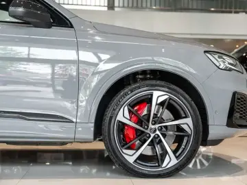 2024 Audi SQ7 с пробегом 51 000 км