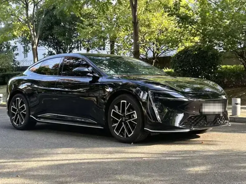2025 Avatr 06 с пробегом 22 000 км