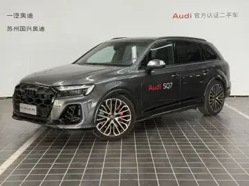 2024 Audi SQ7 с пробегом 5 000 км