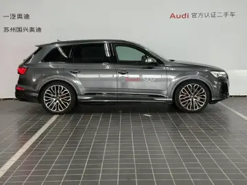 2024 Audi SQ7 с пробегом 5 000 км