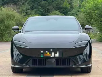 2025 Avatr 06 с пробегом 30 000 км