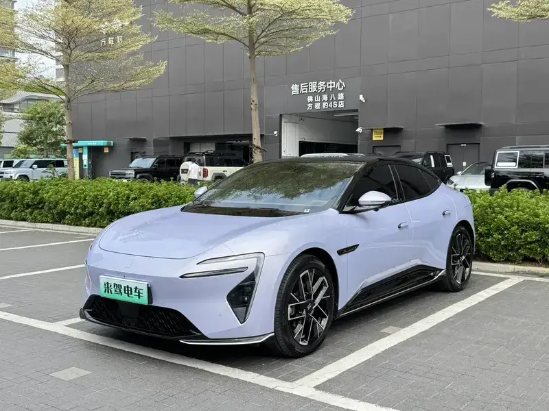 2025 Avatr 06 с пробегом 20 000 км